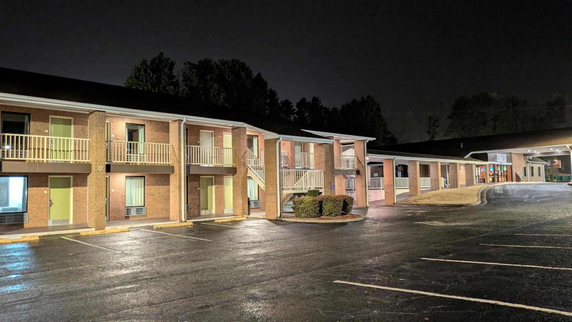 My Home & Suites Toccoa Esterno foto