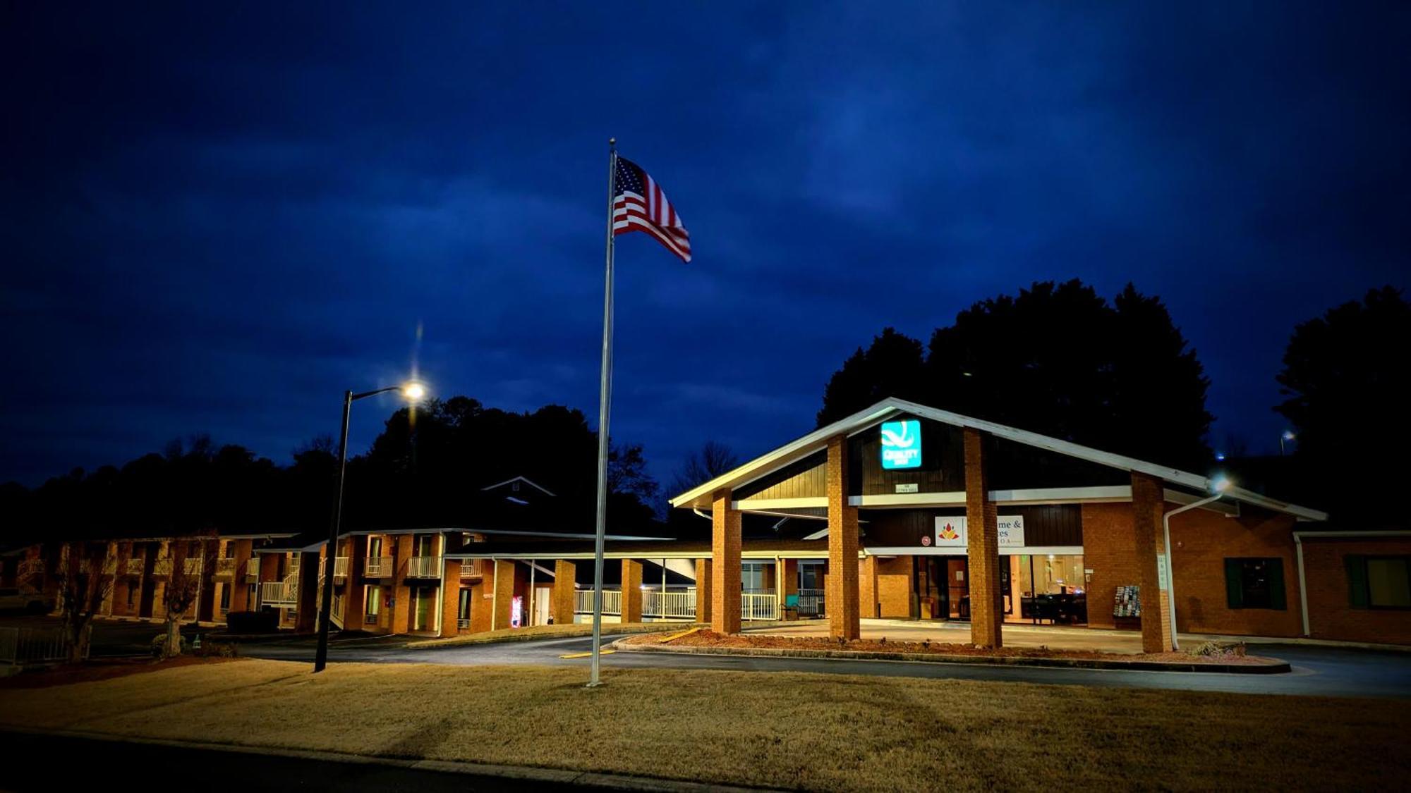 My Home & Suites Toccoa Esterno foto